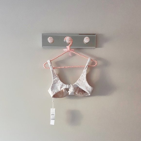 NWT Pilyq underwire bikini top & high waist bottom - Picture 7 of 11